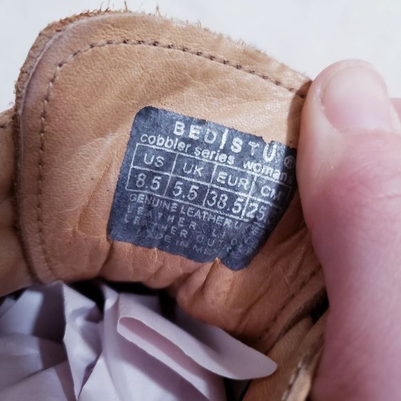 Bed Stu Two-Tone Leather Flats - Picture 9 of 12